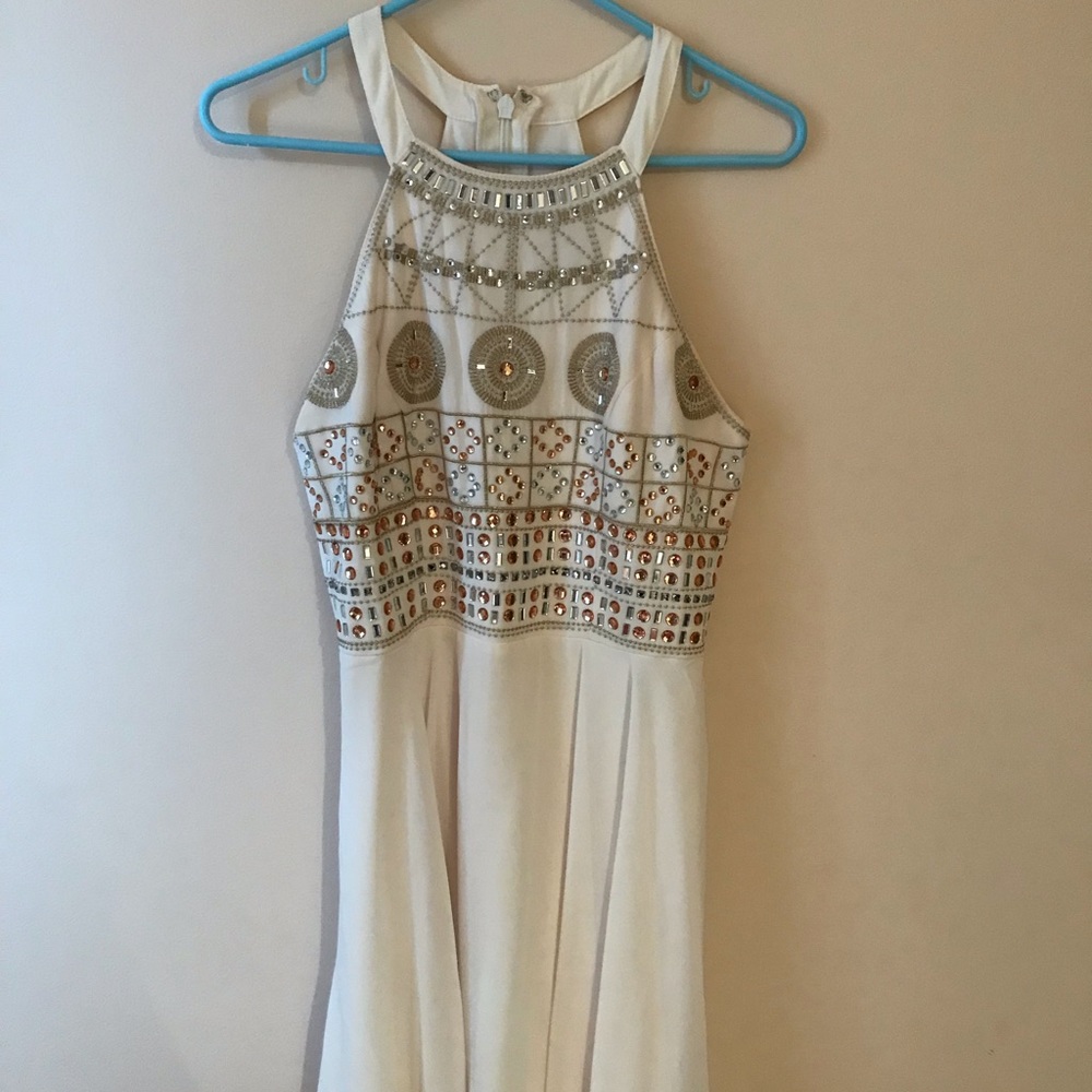 Lulus homecoming dress
